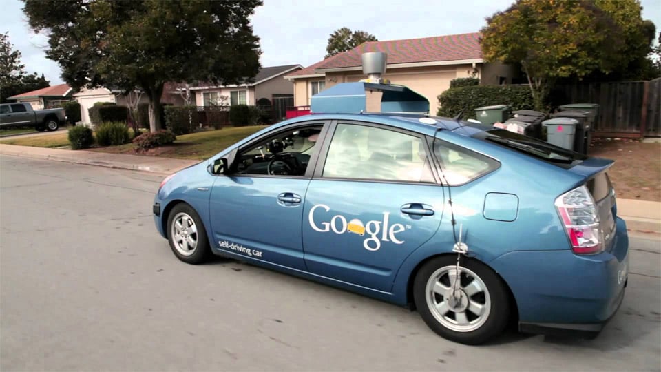 Google Assembles Suppliers for Self-Driving Cars