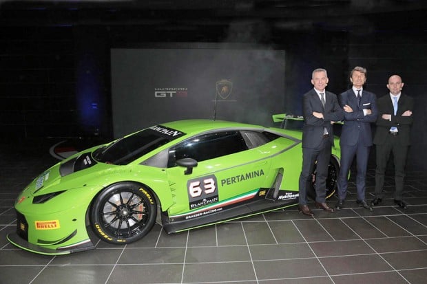 lamborghini_huracan_gt3_racer_3