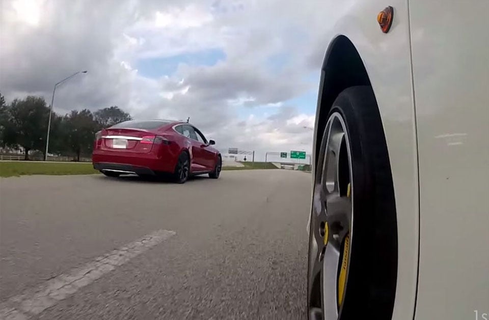 Tesla Model S P85D Races a Ferrari 458 Italia