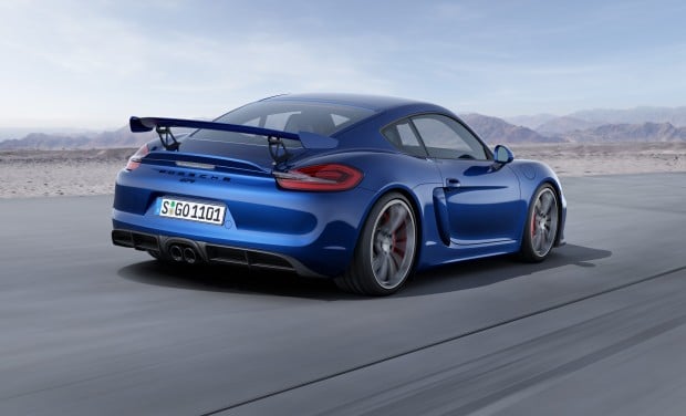 Porsche_Cayman_GT4_6