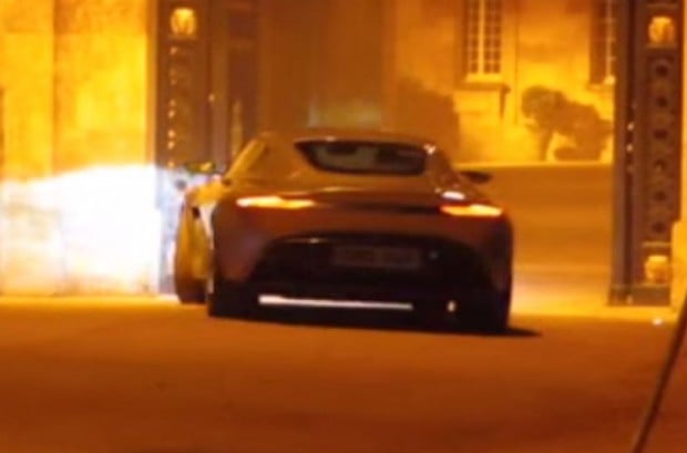 aston-db10_2