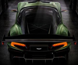 Official Pics of Aston Martin Vulcan are Dead Sexy