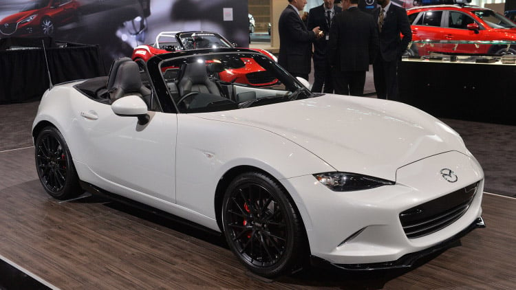 Mazda Shows 2016 MX-5 with All the Accessories