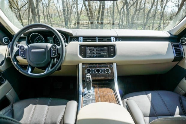 2015_range_rover_sport_hse_12