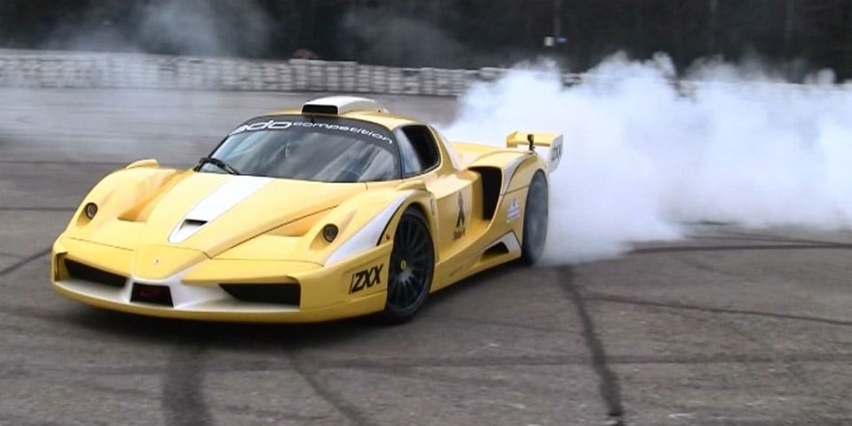 Modded Ferrari Enzo Burns Tires in Smoke-Filled Rage