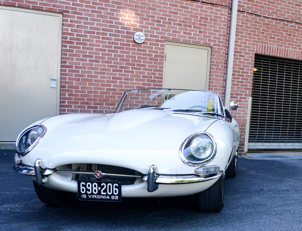 Carspotting: Jaguar E-Type Series 1 Roadster