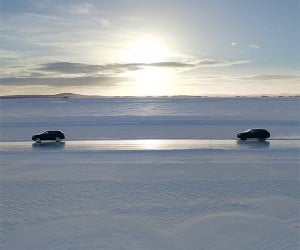 Bentley Bentayga SUVs Frolic in the Snow and Ice
