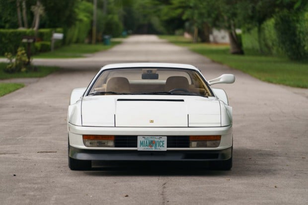 miami_vice_ferrari_testarossa_2