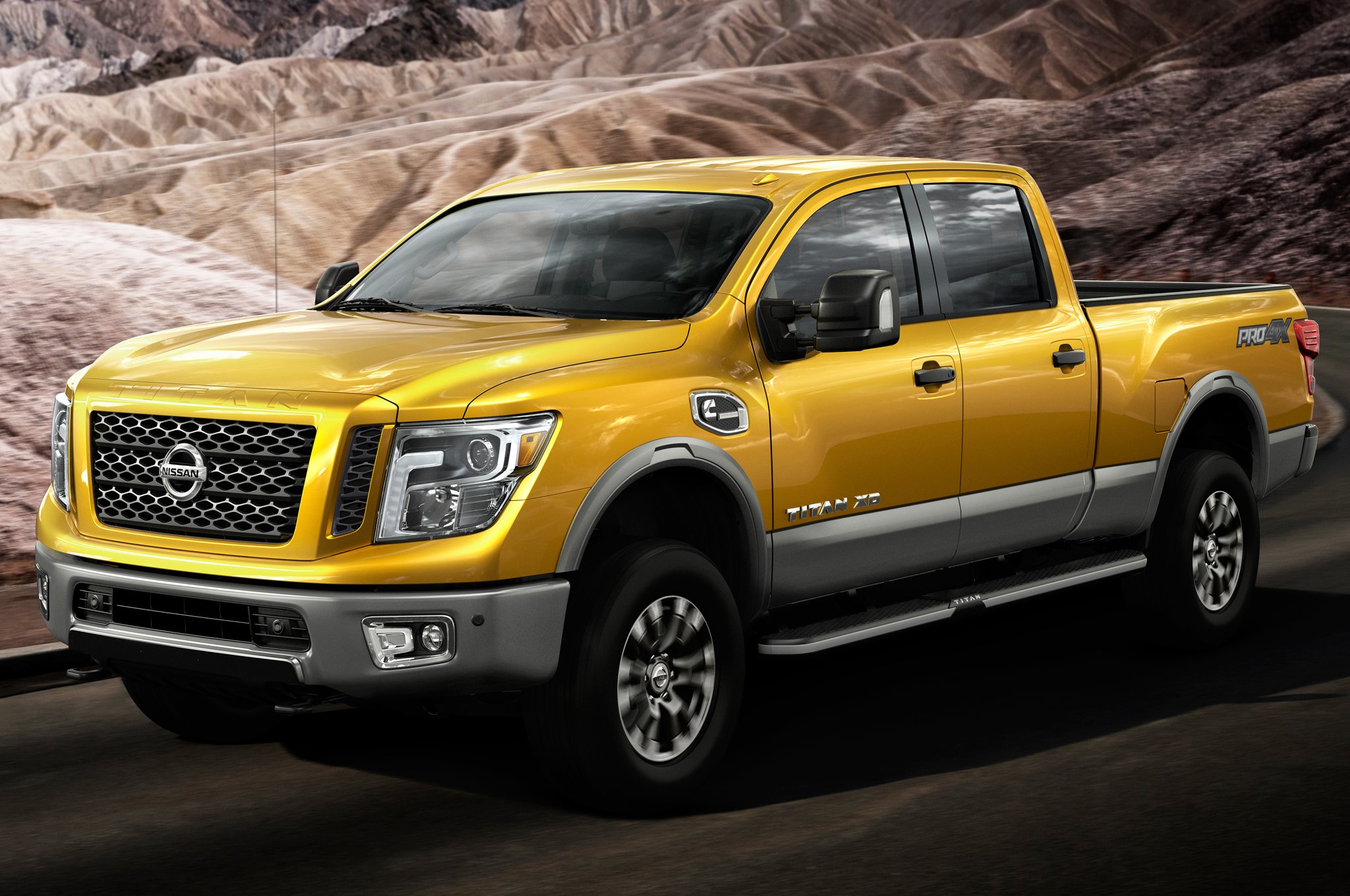 MotorTrend Tests Peg Diesel Titan XD at 20.8 MPG Highway