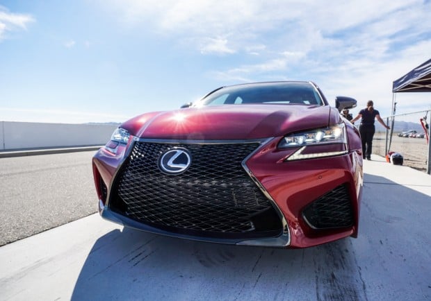 2016_lexus_gs_f_review_15