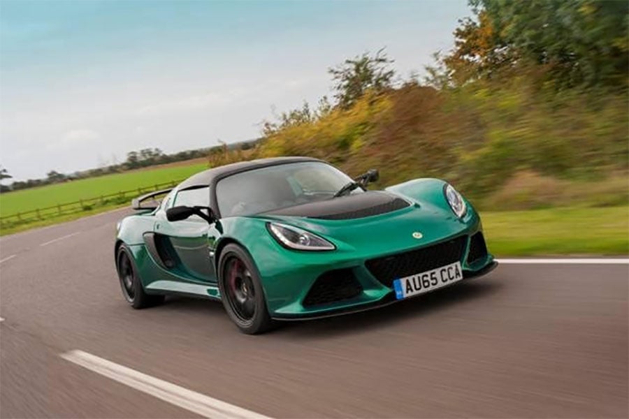 Lotus Exige Sport 350 is Light, Fast, and Plaid