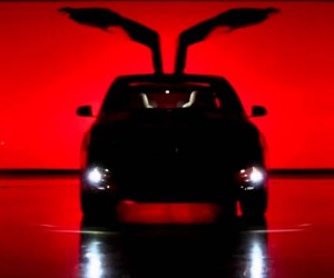Tesla Wishes Us a Merry Model X-Mas
