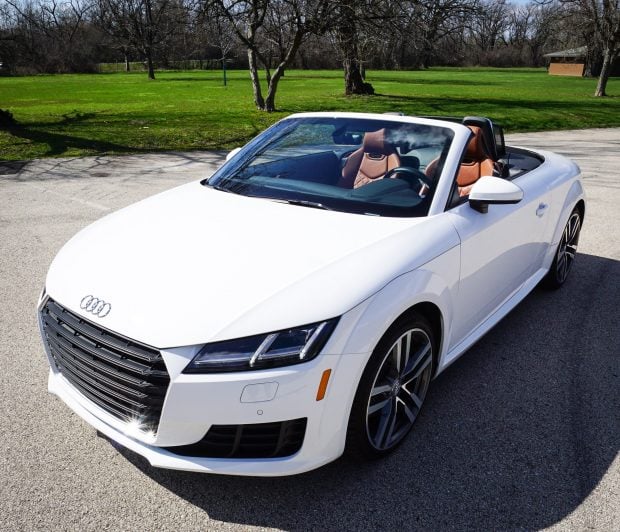 2016_audi_tt_roadster_95o_16