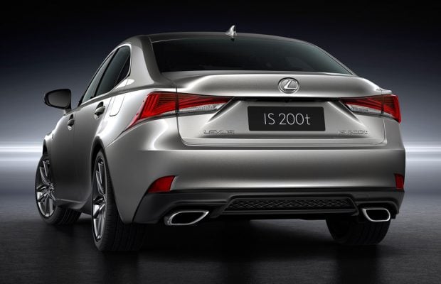 2017_lexus_is_2