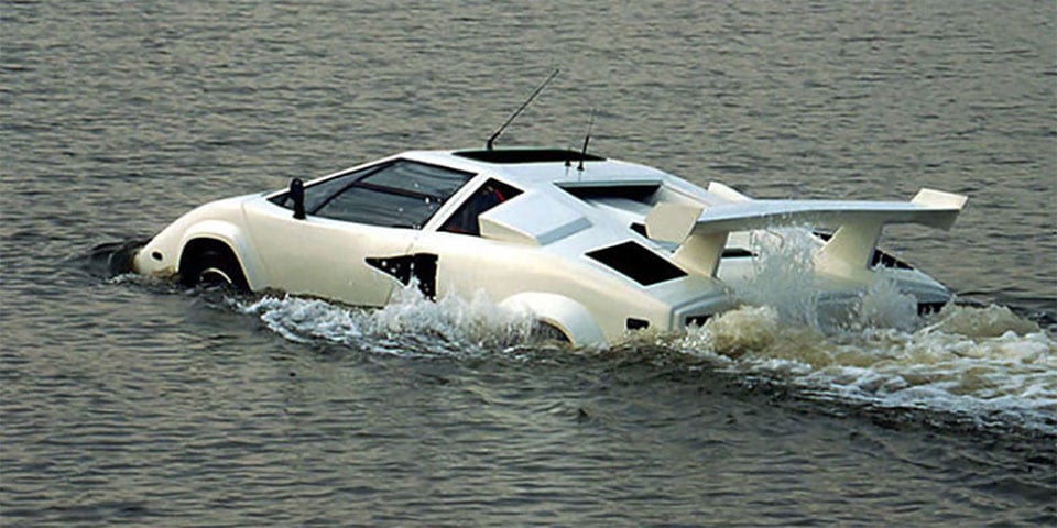 Amphibighini Proves the Lamborghini Countach Walks on Water