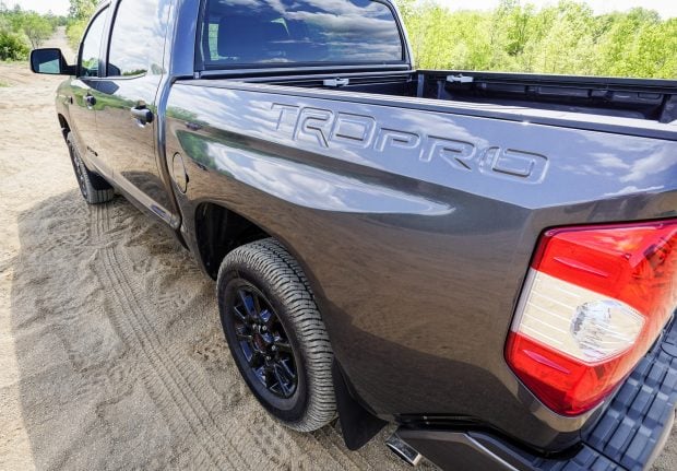 2016_toyota_tundra_trd_pro_5