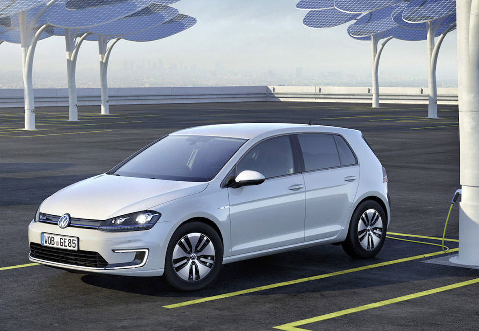 2017 VW e-Golf to Get a Bigger Battery and Motor