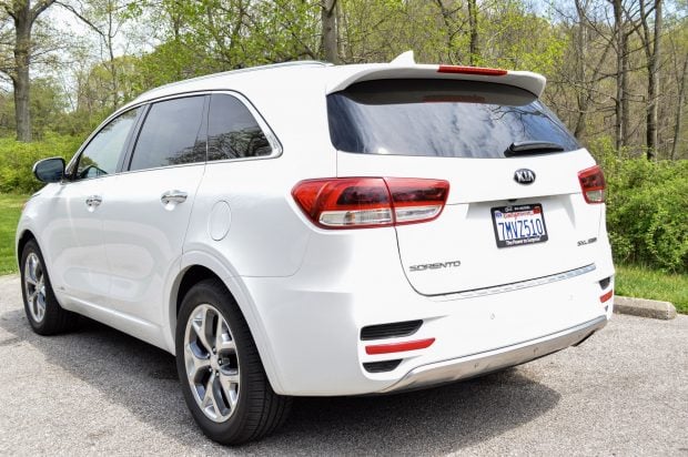 2016_kia_sorento_review_4