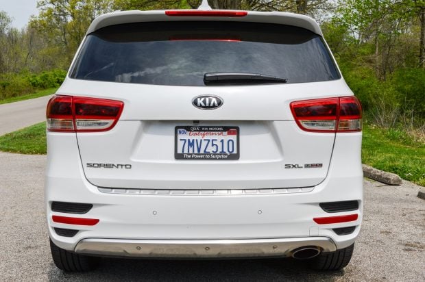 2016_kia_sorento_review_5