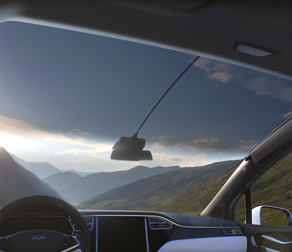 Tesla Offers Model X Owners a Free Sunshade