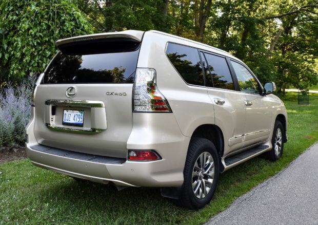 2016_lexus_gx_460_review_11