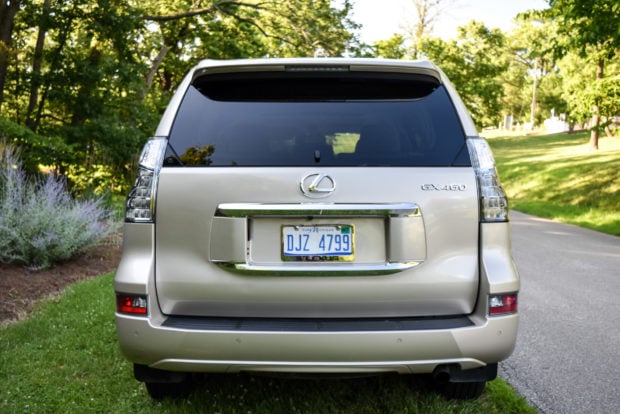 2016_lexus_gx_460_review_4