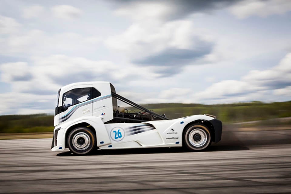 Volvo Iron Knight Big Rig Sets World Speed Records