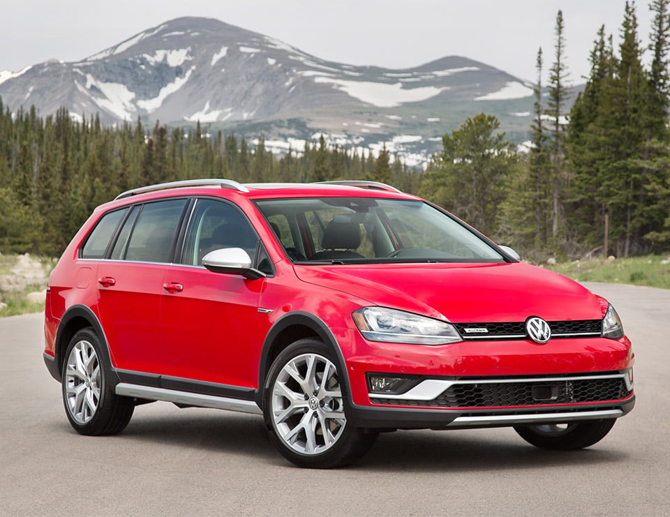 2017 Volkswagen Golf Alltrack: The Off-road Ready Station Wagon