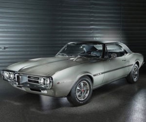 First Two Pontiac Firebirds Set to Take Flight at Auction