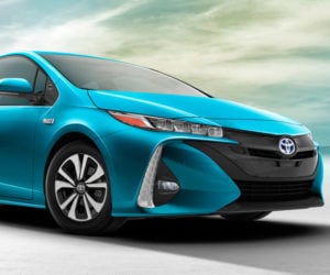 Toyota Prius Prime is Ugly, But Very Efficient