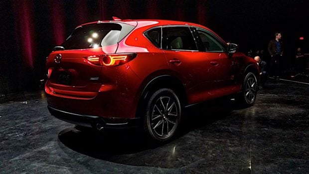 2017-mazda-cx-5-reveal_2