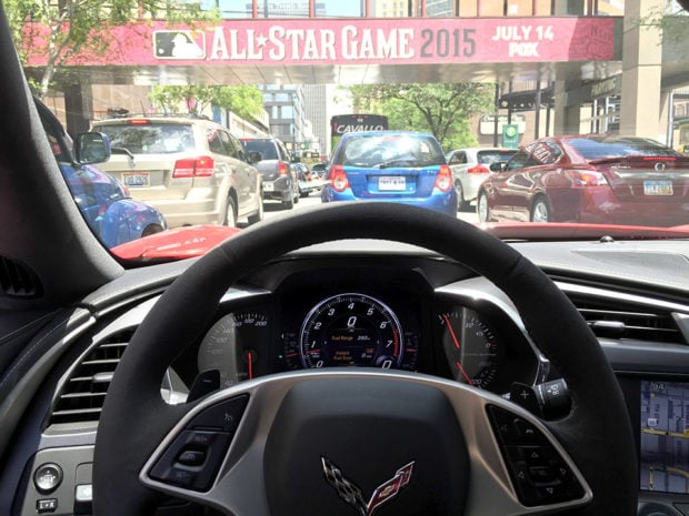 File:World Series MVP Ben Zobrist, his wife Julianna and his new 50th  anniversary Chevy Camaro. (30658935641) (cropped).jpg - Wikimedia Commons