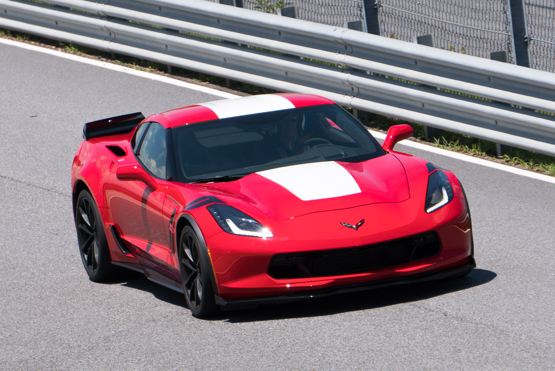 GM Document Hints at New DOHC LT5 V8 for Corvette