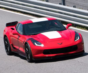 GM Document Hints at New DOHC LT5 V8 for Corvette