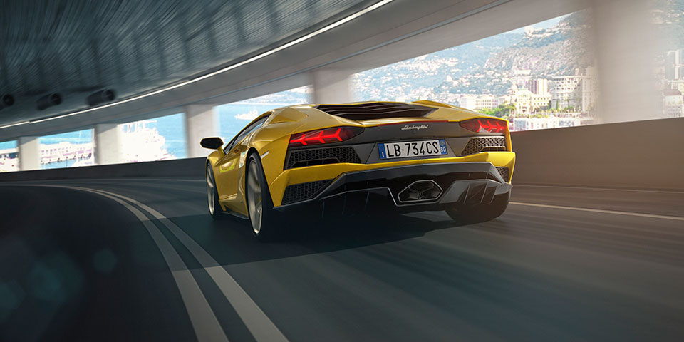 Lamborghini Aventador S: The S is for Schwing!