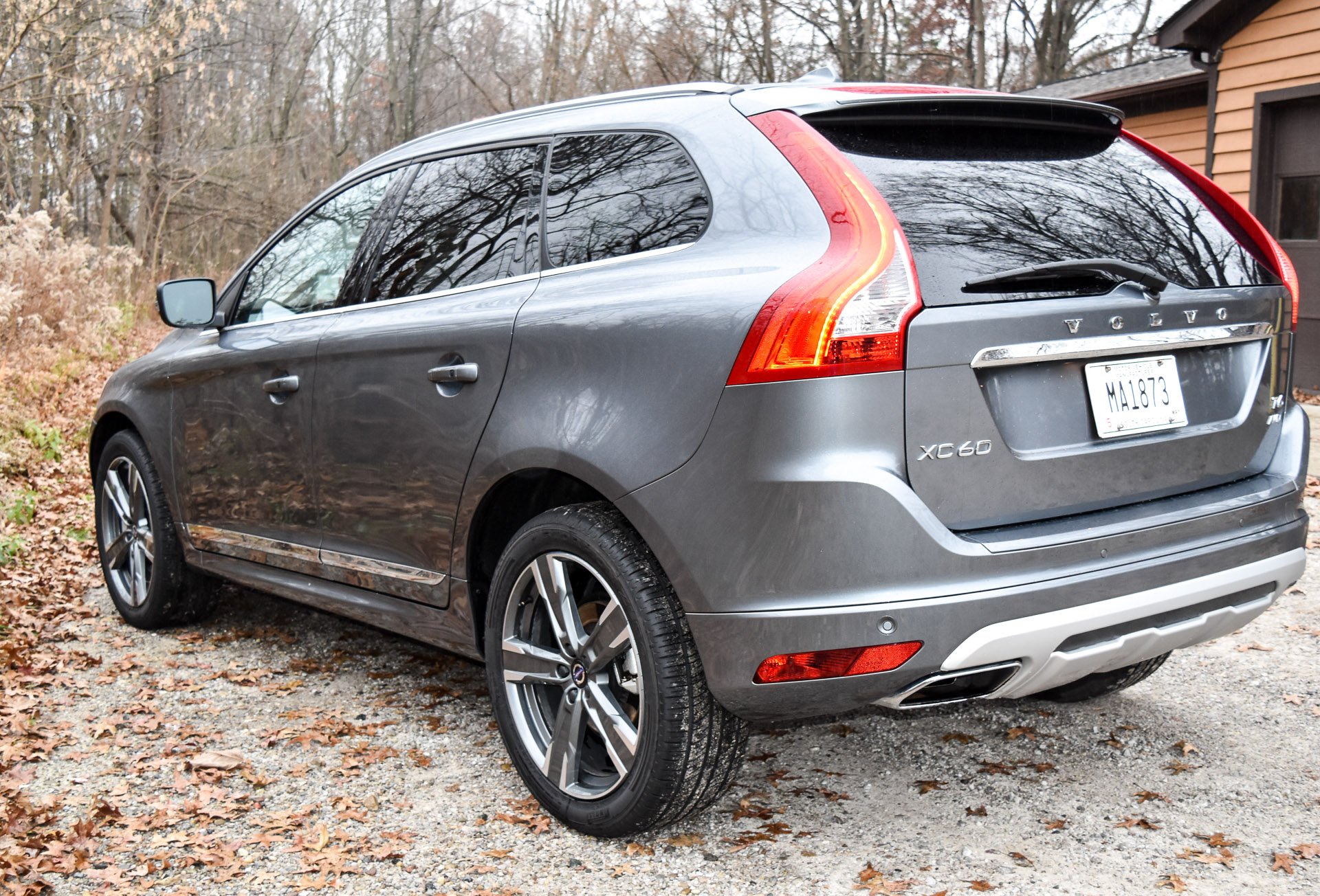 Глушитель на volvo xc60