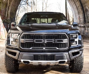 2017 Ford F-150 Raptor Review