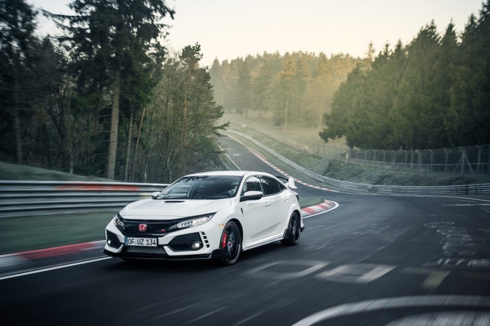 Watch as a Honda Civic Type R Sets FWD Nürburgring Record