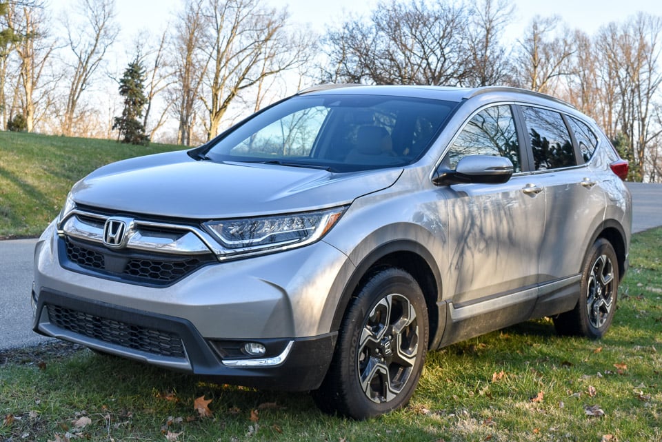 2017 Honda CR-V Review: Trusty, Fuel Sipping, and Practical