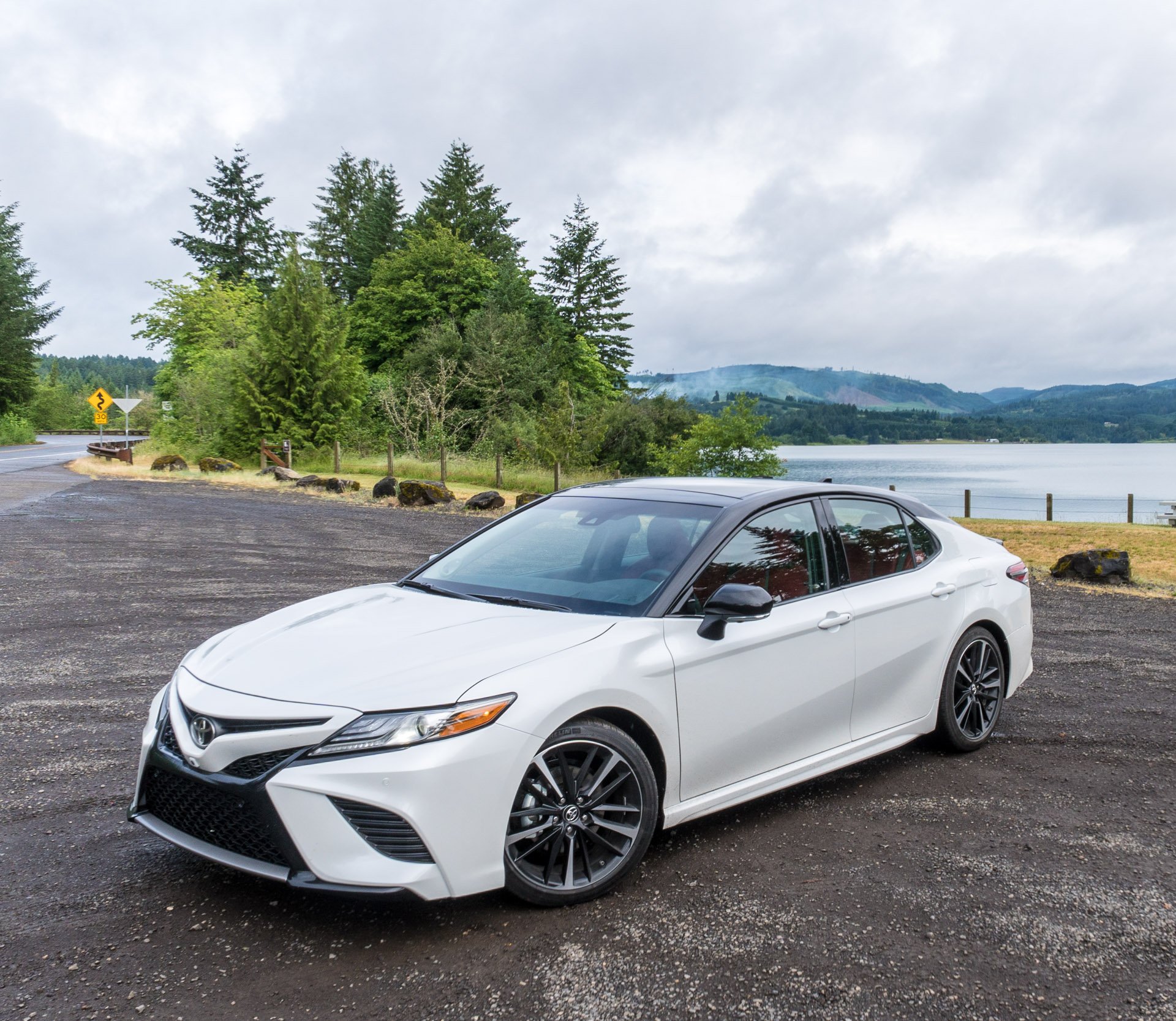 2018 Toyota Camry Interior Images Cabinets Matttroy