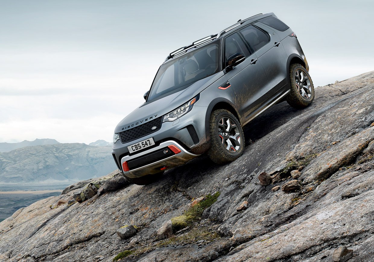 The Discovery SVX Is the Extreme Land Rover We’ve Been Waiting for
