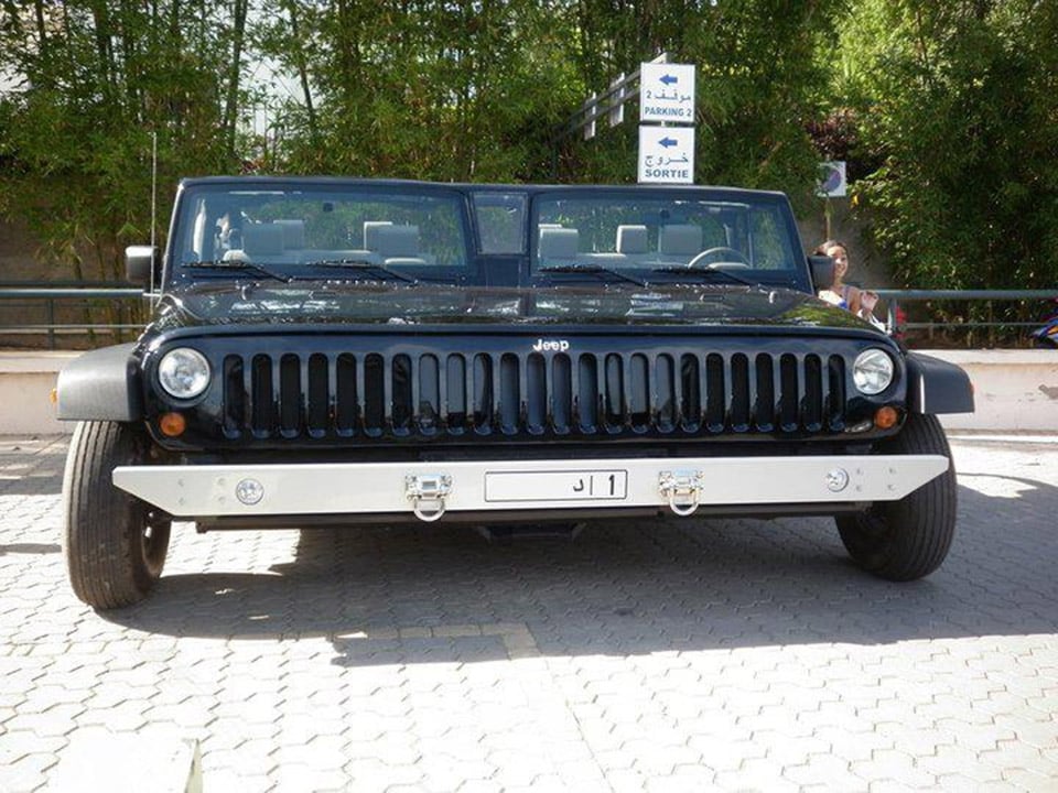 This Double-Wide Jeep Wrangler Doesn't Fit in a Lane