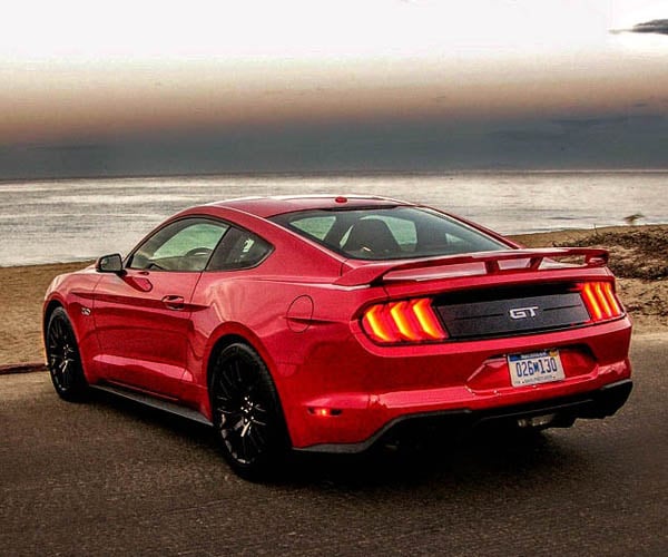 2017 Ford Mustang GT Review