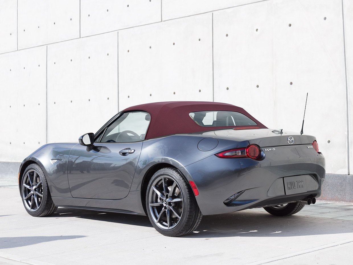 Mazda MX-5 Miata Club Gets New Options for 2018