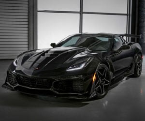 Chevy Donates First Production Corvette ZR1 to Charity Auction