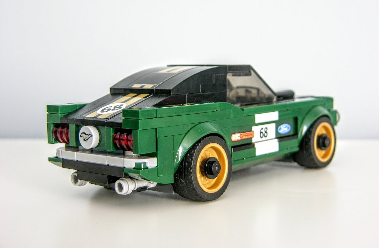 lego 1968 ford mustang