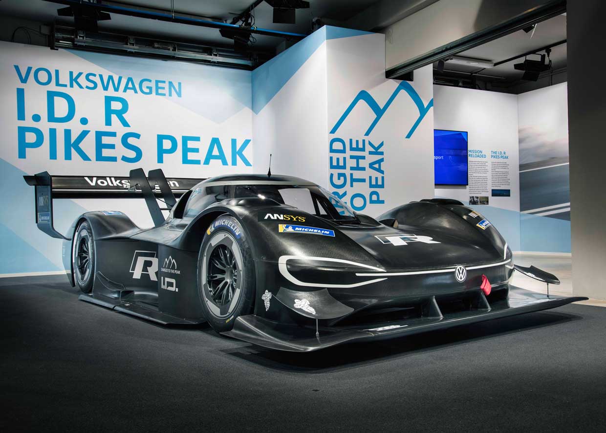 Official Pics of VW’s Carbon Fiber Pikes Peak Bruiser Debut