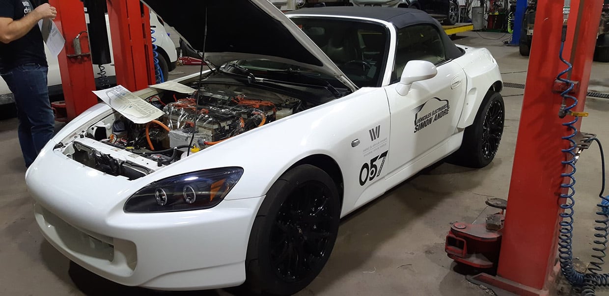Electric Modded Honda S2000 Does a 10 Second 1/4-mile