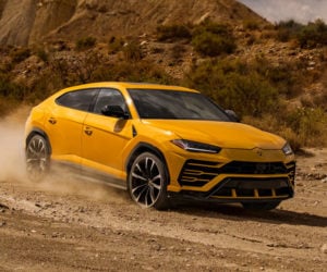 Lamborghini Urus SUV Gets an Off-road Package