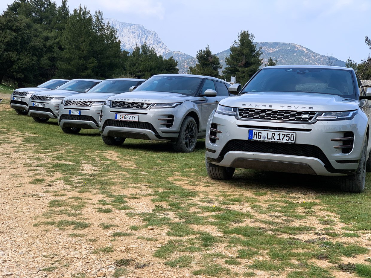 Range Rover Evoque Review (2020)